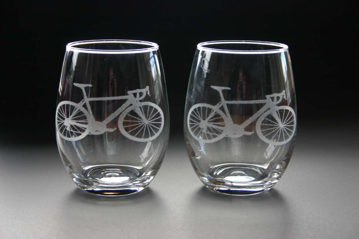 Cycling Etched Stemless Wine Glasses Engraved Bicycle Wine
