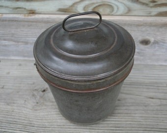 Vintage pudding mold | Etsy