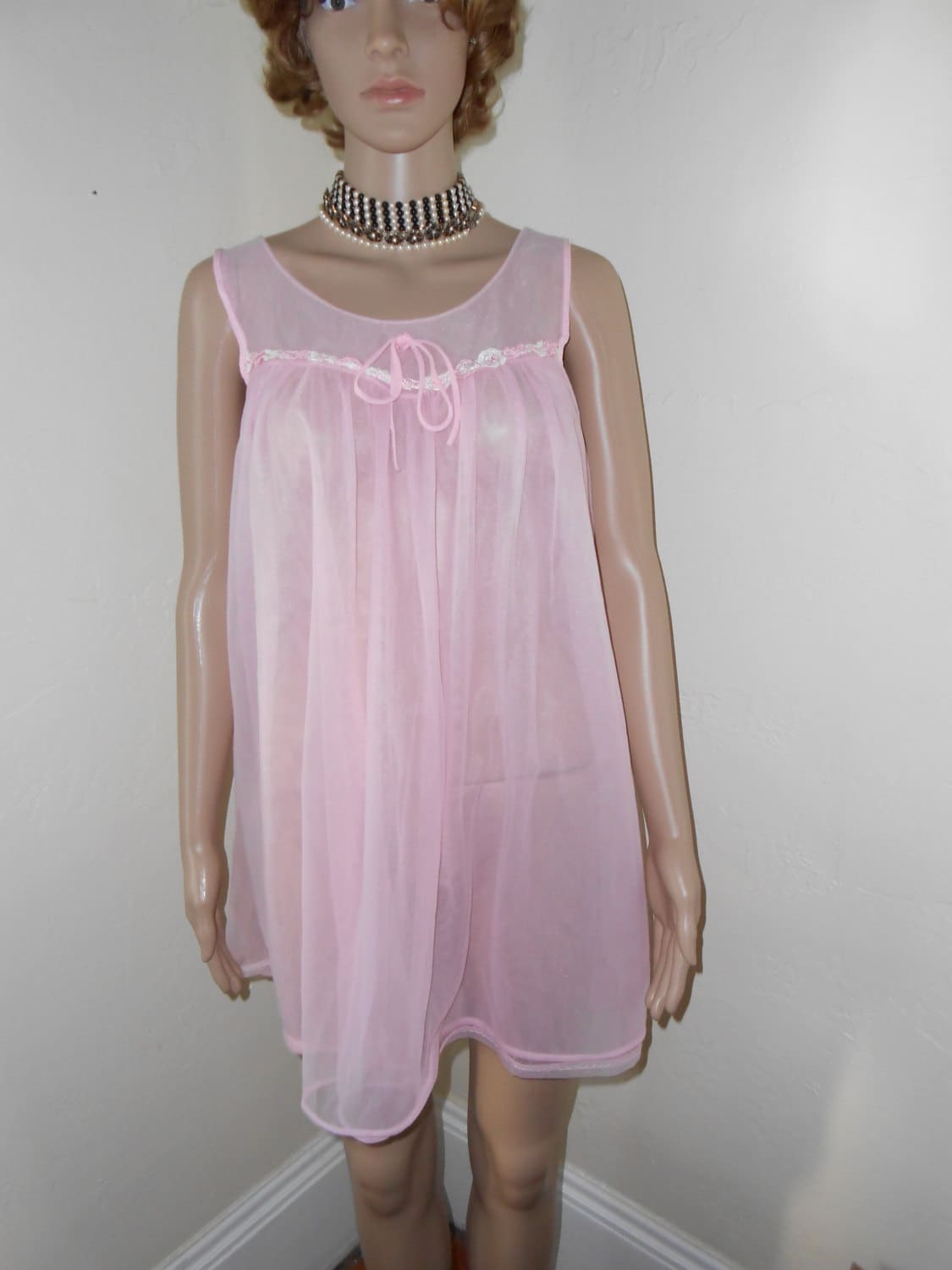 Pink 1960s Baby Doll Pajamas/2 Piece Set Size M/L