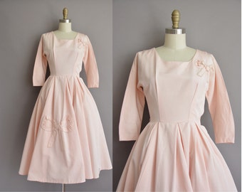 50s pink grosgrain pearl bow vintage dress / vintage 1950s dress