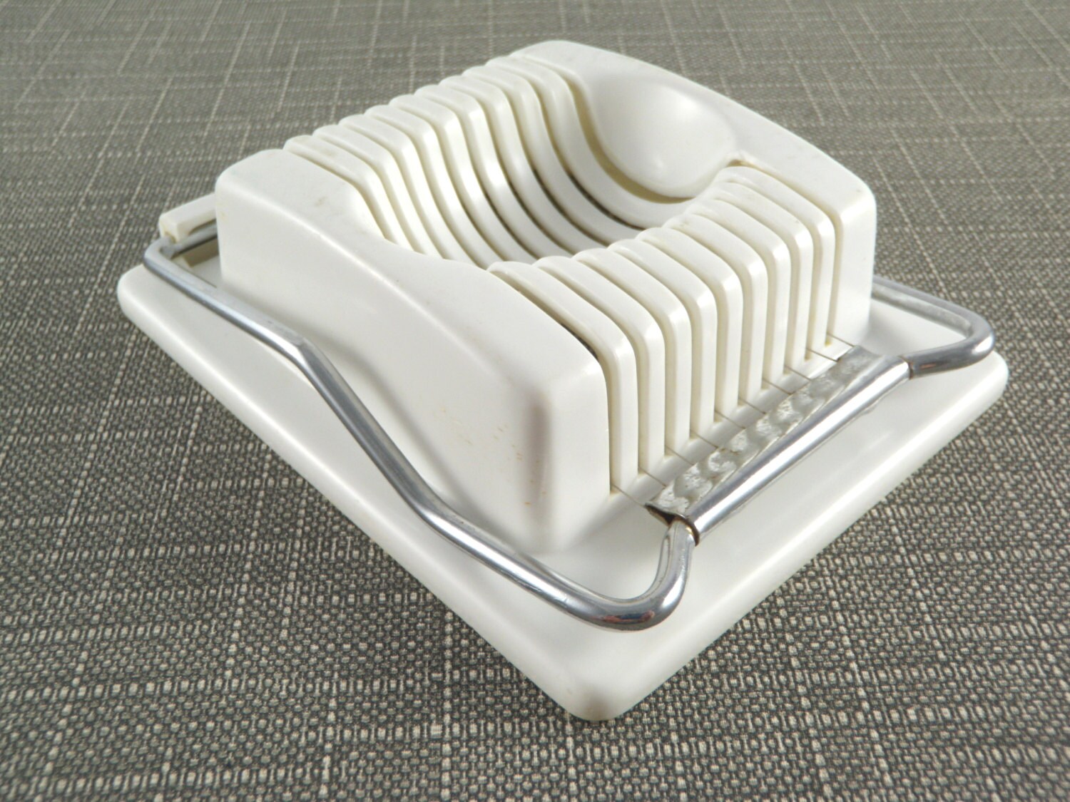 Egg Slicer Vintage ACME Wire Cutter White Plastic 1970s