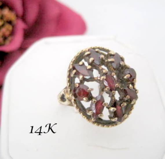 14K Gold Ring, Estate Find, Garnet Clusters, Size 7 Ring
