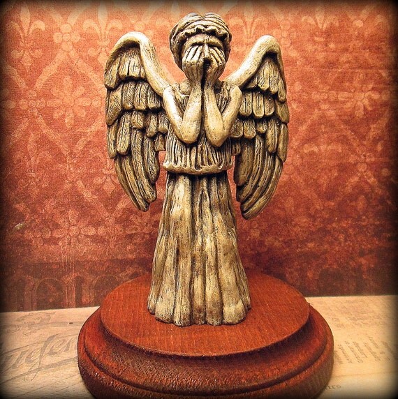 Weeping Angel Statue Doctor Who
