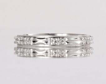 Antique Wedding Band - Antique 1920s 14K White Gold Etched Wedding Band