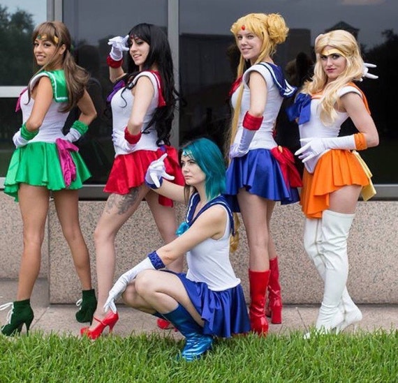 Sailor Scout Cosplay outfit