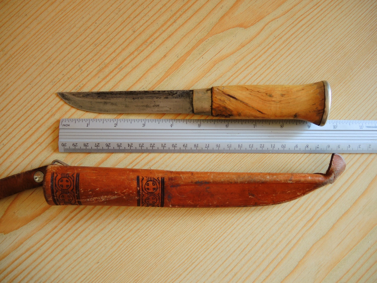 Old Collectible Saami Lapland Hunting Fixed Blade Knife With