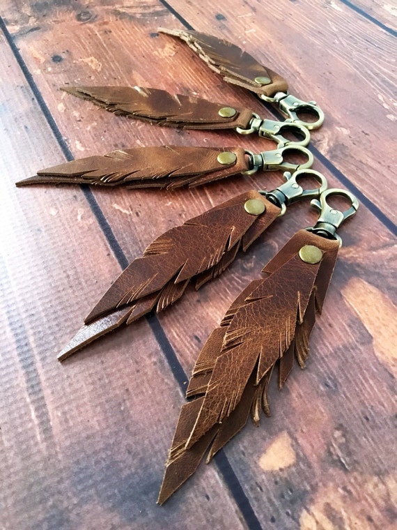 Feather Keychain / Leather Key Chain / by RusticMoonLeather