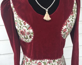 Whimsical, rare Black Label Gunne Sax. S/M.