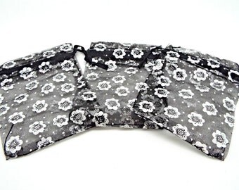 50 Organza Bags, Drawstring Bags, Black and Silver, Wedding Favor Bags, Black Organza Bags, Jewelry Pouch, Jewelry Gift Bag, UK Seller