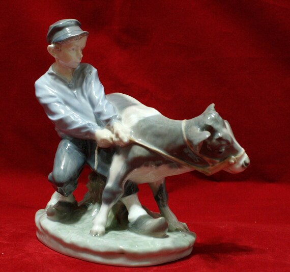 royal copenhagen cow