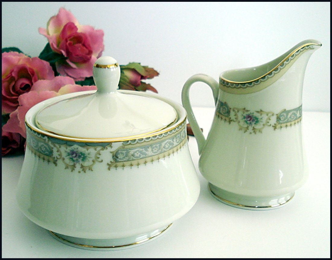 Mikasa Cream and Sugar Set Gold Trim by