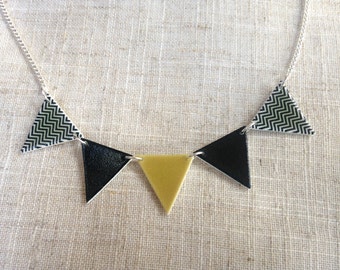 Geometric chevron monochrome bunting necklace