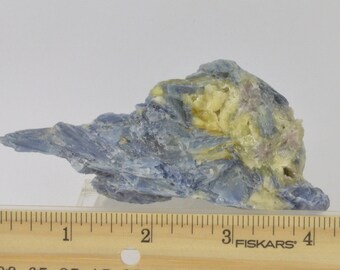 Blue Kyanite Crystals with Quartz and Mica from Brazil