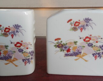 Vintage Toothbrush and Cup Holder!