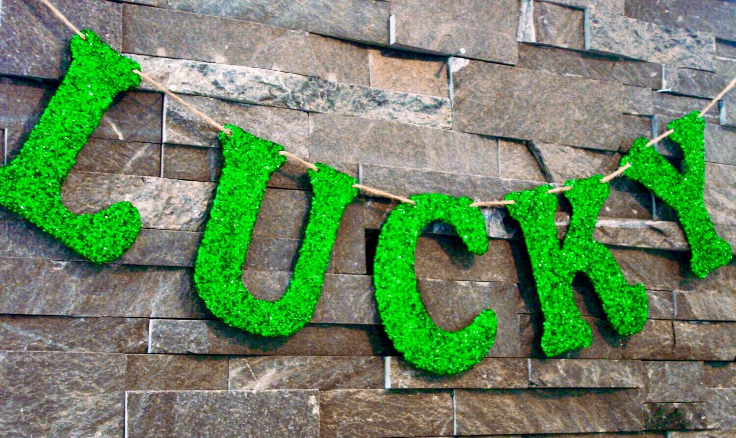 LUCKY Glitter Banner Wall Decor Wall Art Decoration Sign