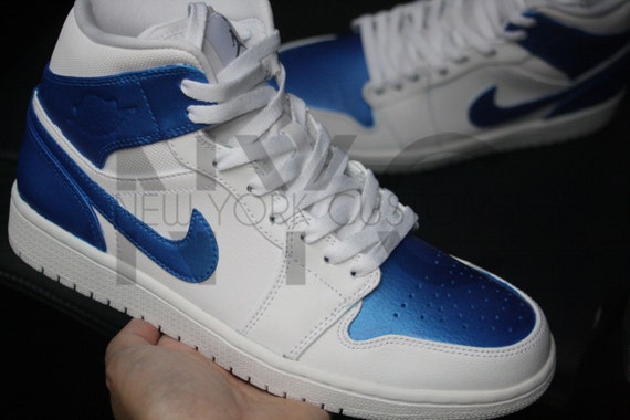 shiny blue jordan 1