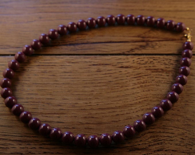 Trifari Dark Red Choker Necklace Signed Vintage Jewelry