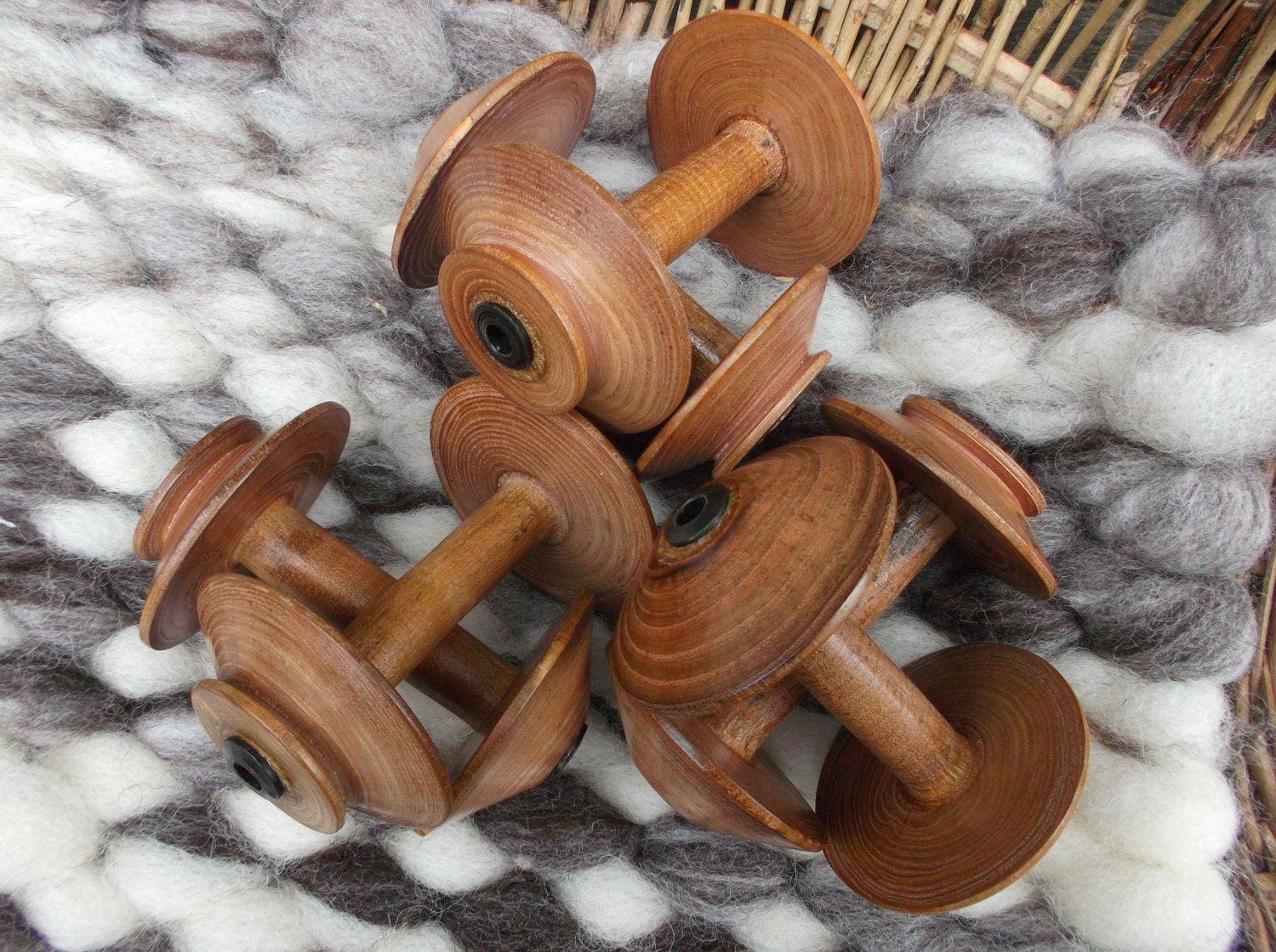 Country Craftsman spinning wheel bobbins 4 inch