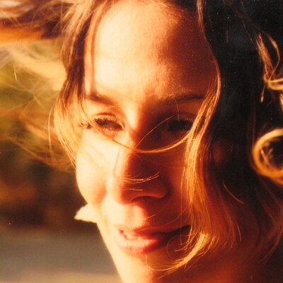 Julie Nolan