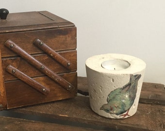 Concrete tea light candle holders