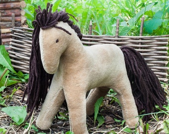 Felt horse, felt horse pattern, waldorf horse, toy horse, stuffed horse, horse toy, waldorf toy, wool felt horse,Plush Horse, soft toy horse