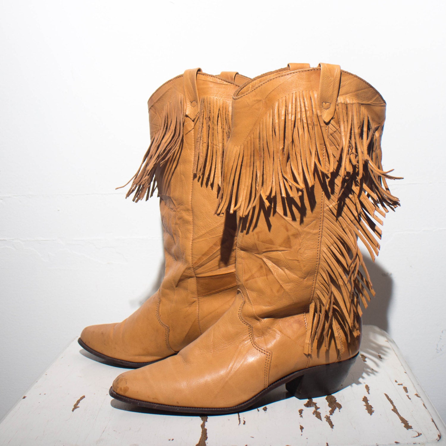 tan dingo boots