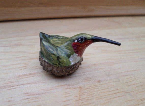 miniature hummingbird figurines