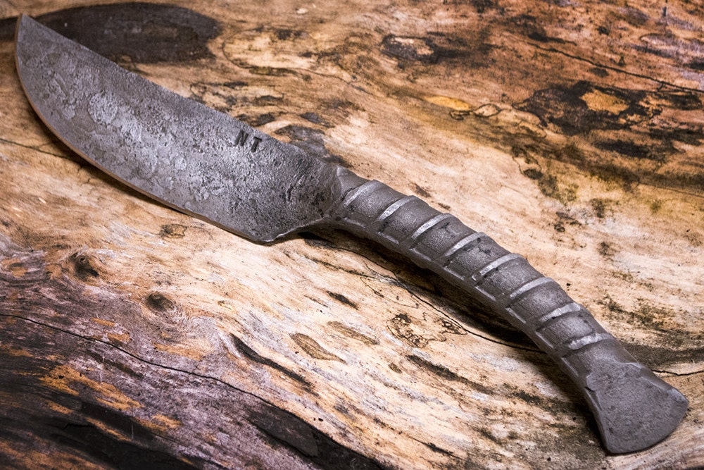 Hand Small Rebar Knife Swept Point by BackyardBowyer
