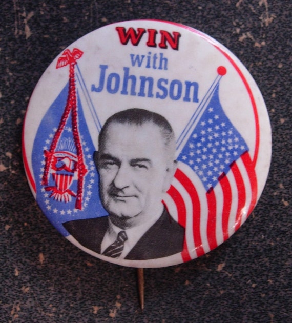 1964 LBJ Lyndon B Johnson Photo Campaign Button Pin WIN With