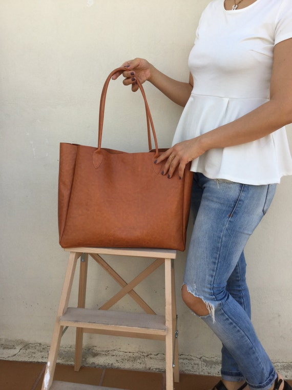 camel brown purse