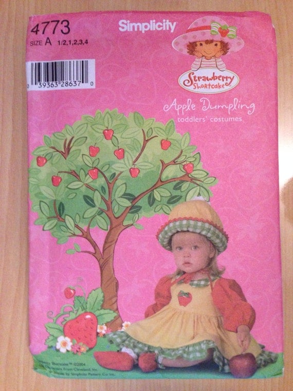 Simplicity 4773 Sewing Pattern Toddler Costume Strawberry Shortcake Apple Dumpling Size 1/2-4
