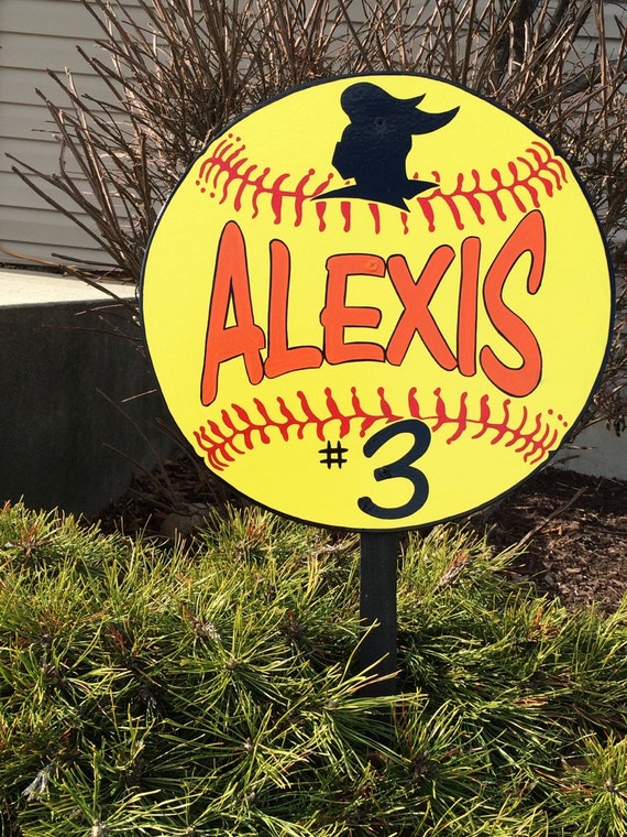 Softball / Baseball Sports Yard Signs 16 mounted on a