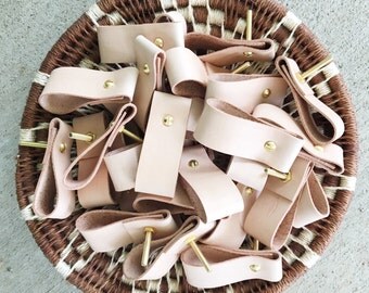 Leather drawer & cabinet pulls