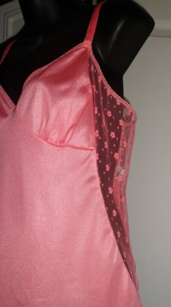 Vintage Pretty Coral Pink ARISTOCRAFT Nylon Half Slip Camisole