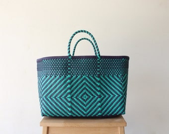 Beautiful Amalia Handbag Unique Design Handmade by MexiMexi