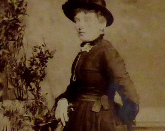 CDV original victorian portrait. 1890s
