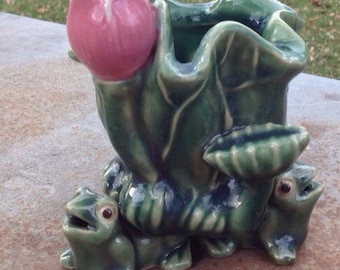Frog and Lily Pad Vase Vintage
