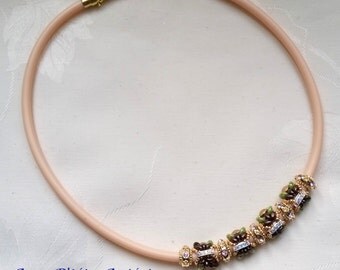 collier " Butterfly " chocolat et vert