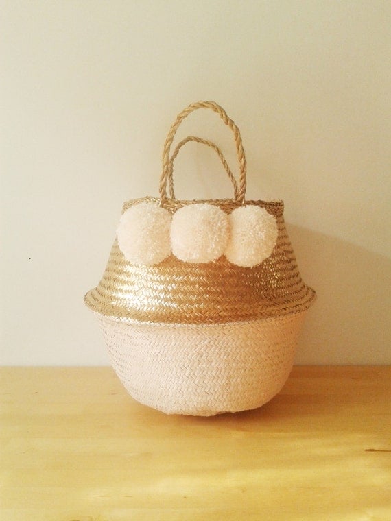 Metallic Gold and Salmon Pink Cream Pom Poms Sea Grass Belly Basket Panier Boule Storage Nursery Beach Picnic Toy Laundry