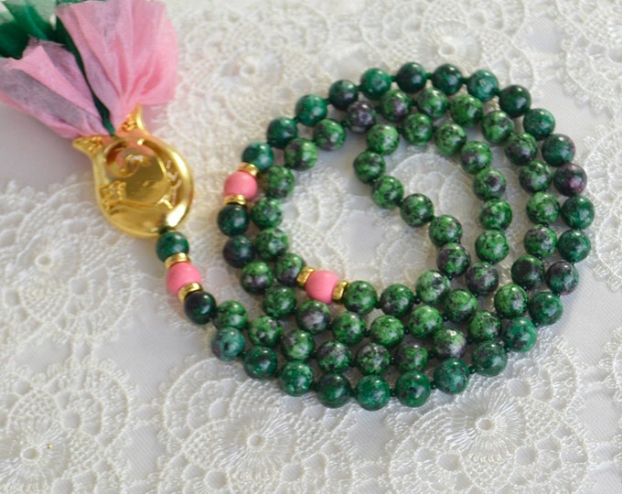 tulip silk green islamic rosary, golden tulip pendant, sibha, gemstone misbaha, eid-gift, dikr, dua doa, 99 Names of Allah Asma ul Husna,