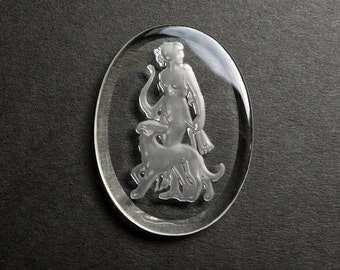 Vintage Glass Cameo, Goddess Diana, Artemis, reverse carved crystal Intaglio, Germany - 30x40 mm - oval - 1 piece - E12