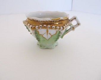 VINTAGE Moriage Style Demistasse cup