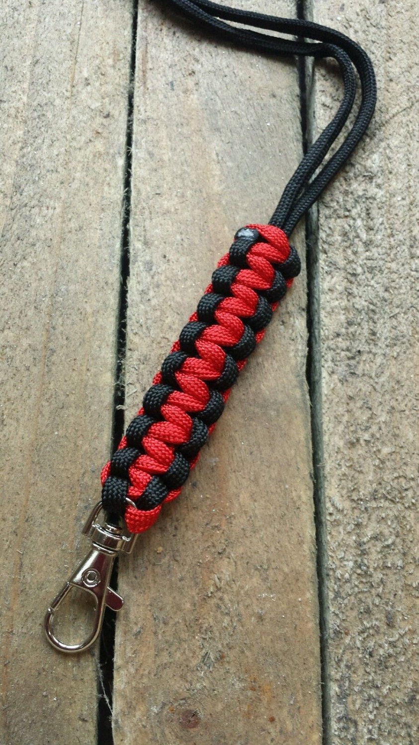 Black / Red cobra knot lanyard for ACME Gun Dog Training