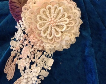 Shabby Chic Flower brooch "Viola"