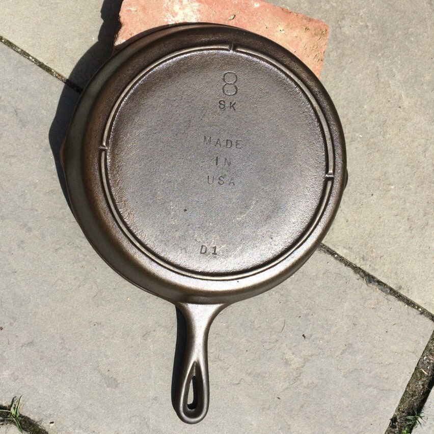 Lodge Vintage Cast Iron 8 Skillet Smooth Milled Interior