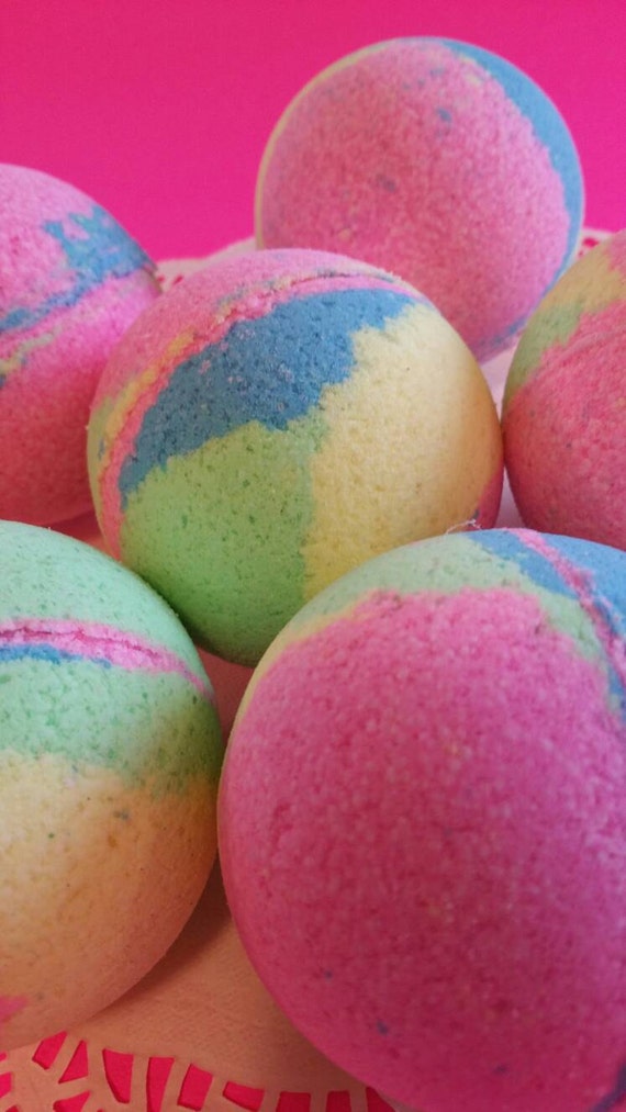 Tie Dye Hippie Bath Bombs. Colorful Bath Bombs. Bath Fizzies.