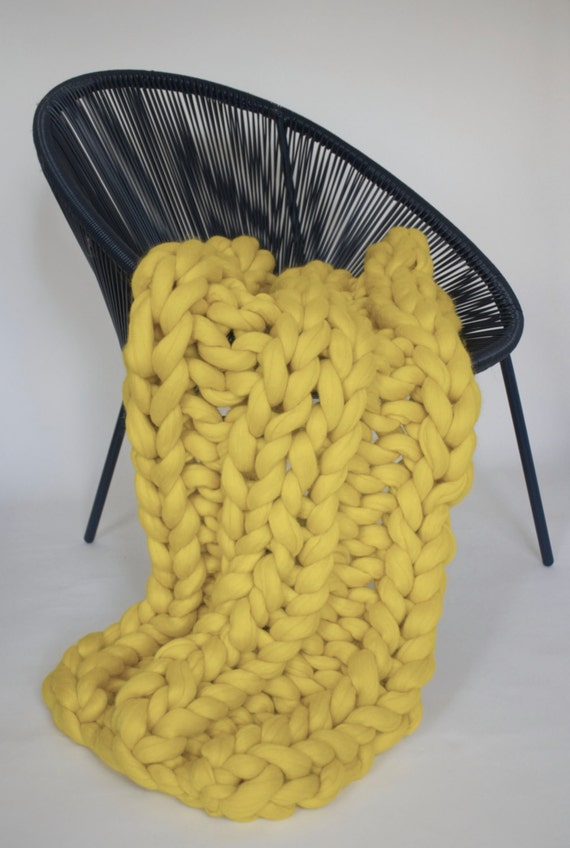 Yellow Chunky knit blanket Merino wool Wool throw Chunky