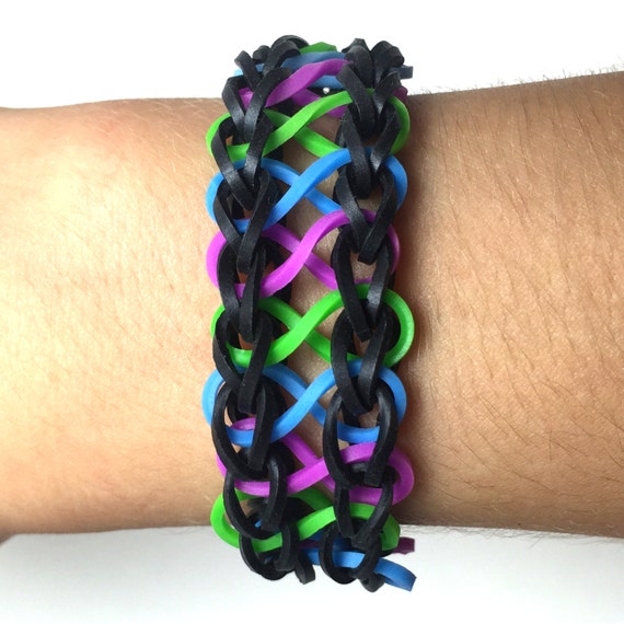 Infinity Loom Rubber Band Bracelet Black Blue Green