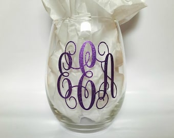 Personalized Stemless Wine Glass - Monogrammed / monogram wine glass / mom gift / friend gift / bridesmaid gift / bridal / wine gift