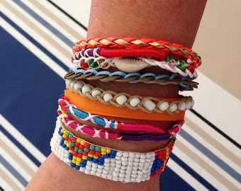 Bracelet brésilien typique du brésil blanc neuf